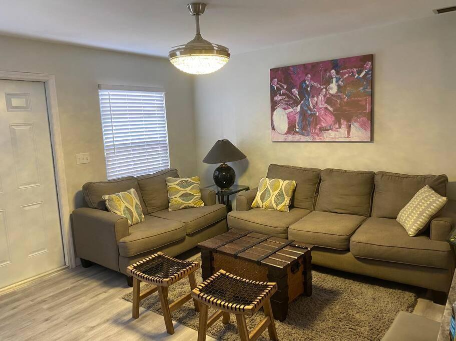 Private Townhouse With Courtyard And Covered Patio West Palm Beach Exteriör bild